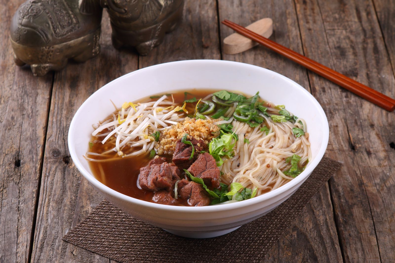 Cơm nắm onigiri bò wagyu hot trend